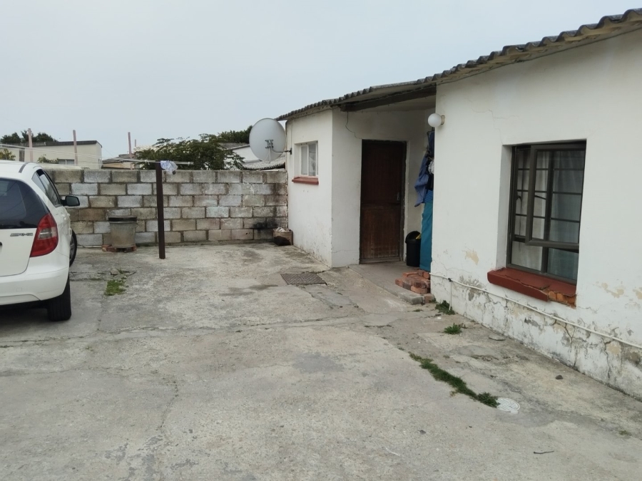 3 Bedroom Property for Sale in Gelvandale Eastern Cape